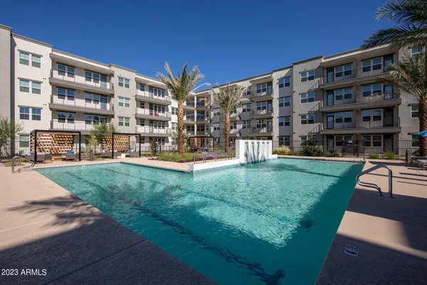 $1,672 | 15510 North La Cometa Avenue, Unit A2, Surprise, AZ 85374