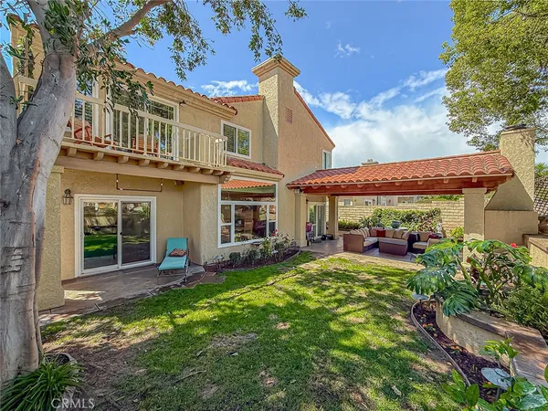 $1,150,000 | 7204 University Drive, Moorpark, CA 93021