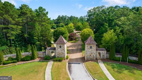 $475,000 | 4212 Giverny Boulevard, Fairburn, GA 30213
