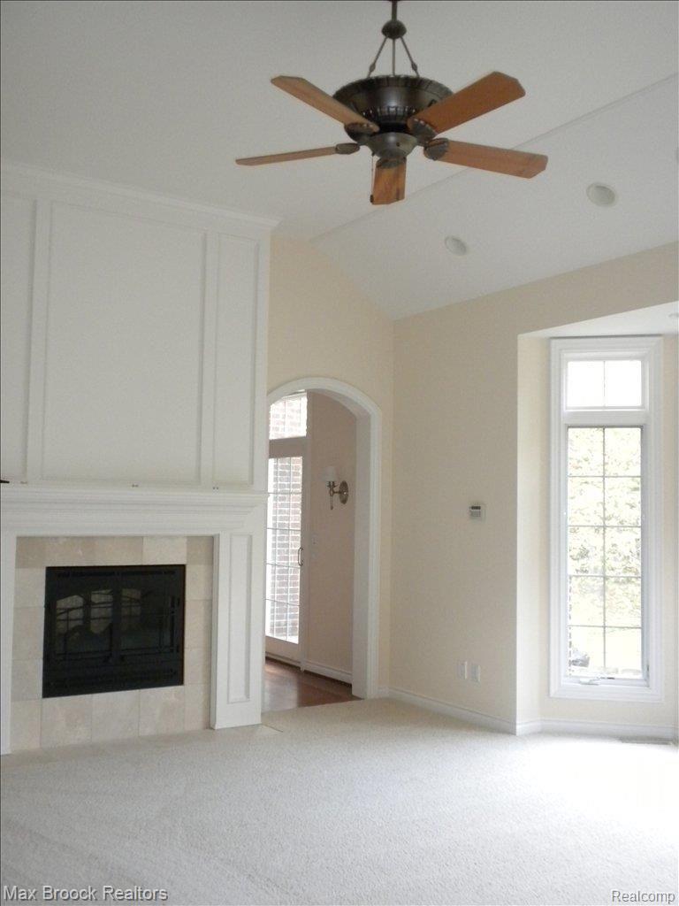 1701 Buell Court Rochester, MI 48306 - Photo 8 of 25 1st Flr Master Bedroom