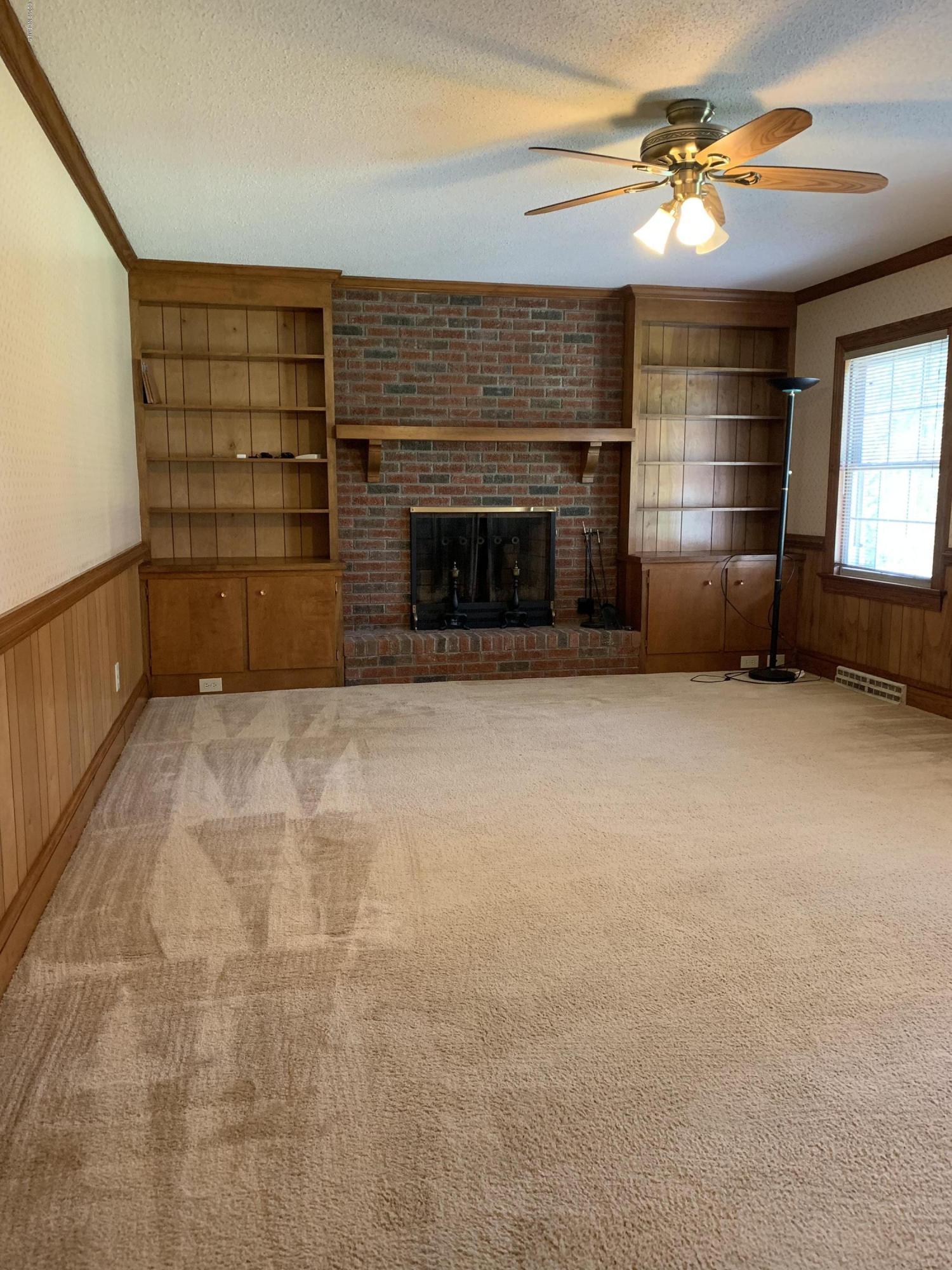 3203 Hodges Road Kinston, NC 28504 - Photo 13 of 24 Den