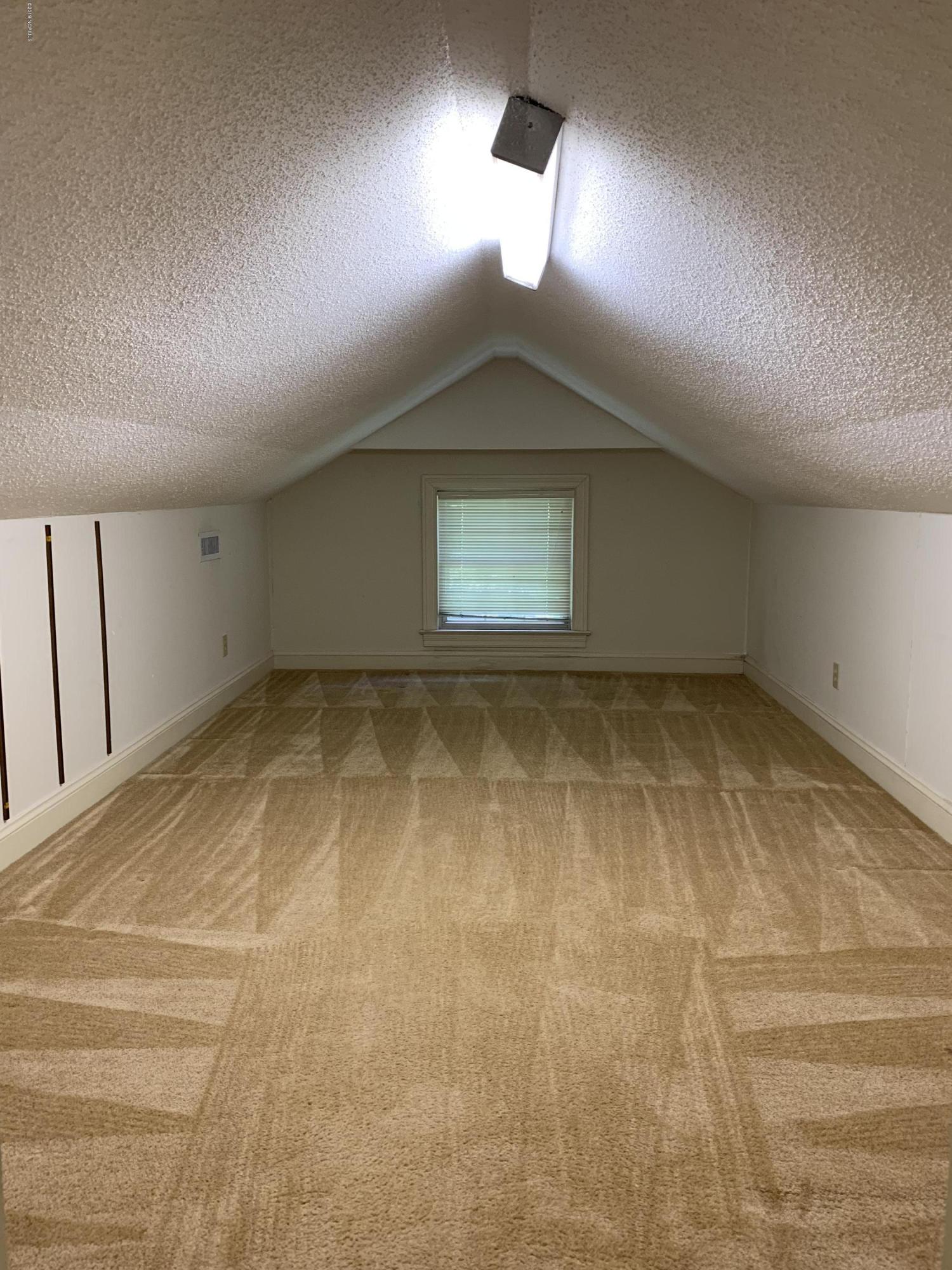 3203 Hodges Road Kinston, NC 28504 - Photo 17 of 24 Bonus area