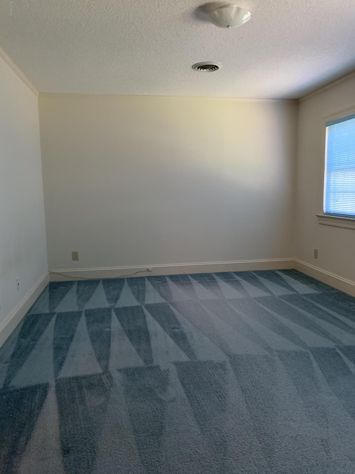 3203 Hodges Road Kinston, NC 28504 - Photo 21 of 24 bed 3