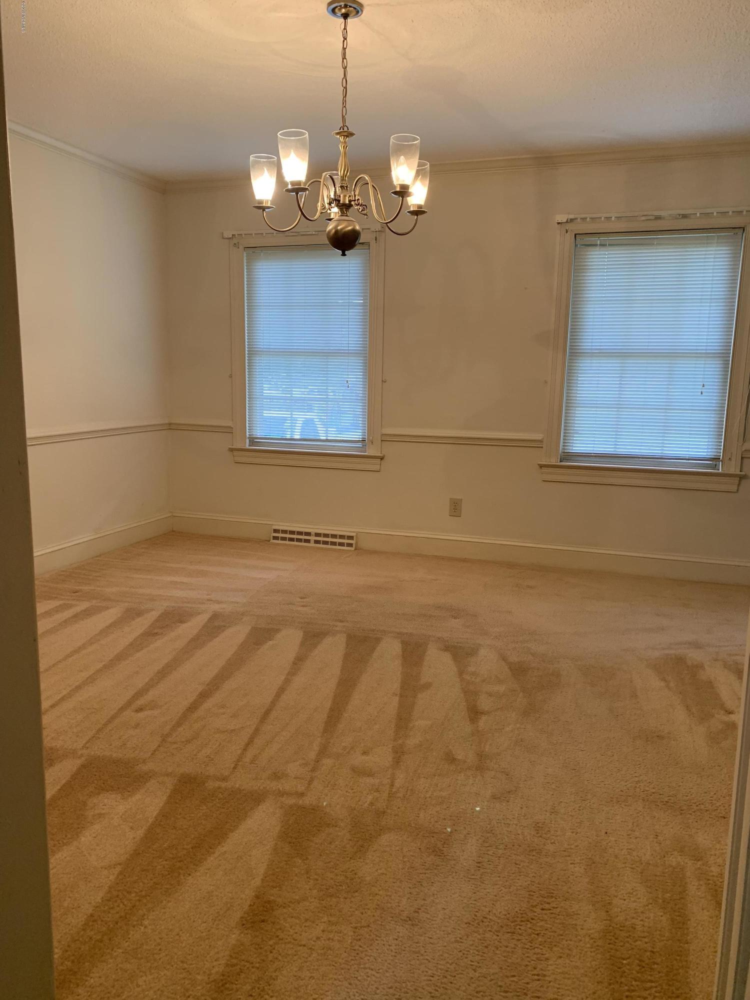 3203 Hodges Road Kinston, NC 28504 - Photo 8 of 24 Dining room