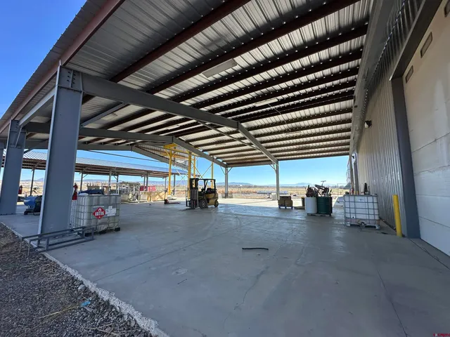 a house view with a backyard space