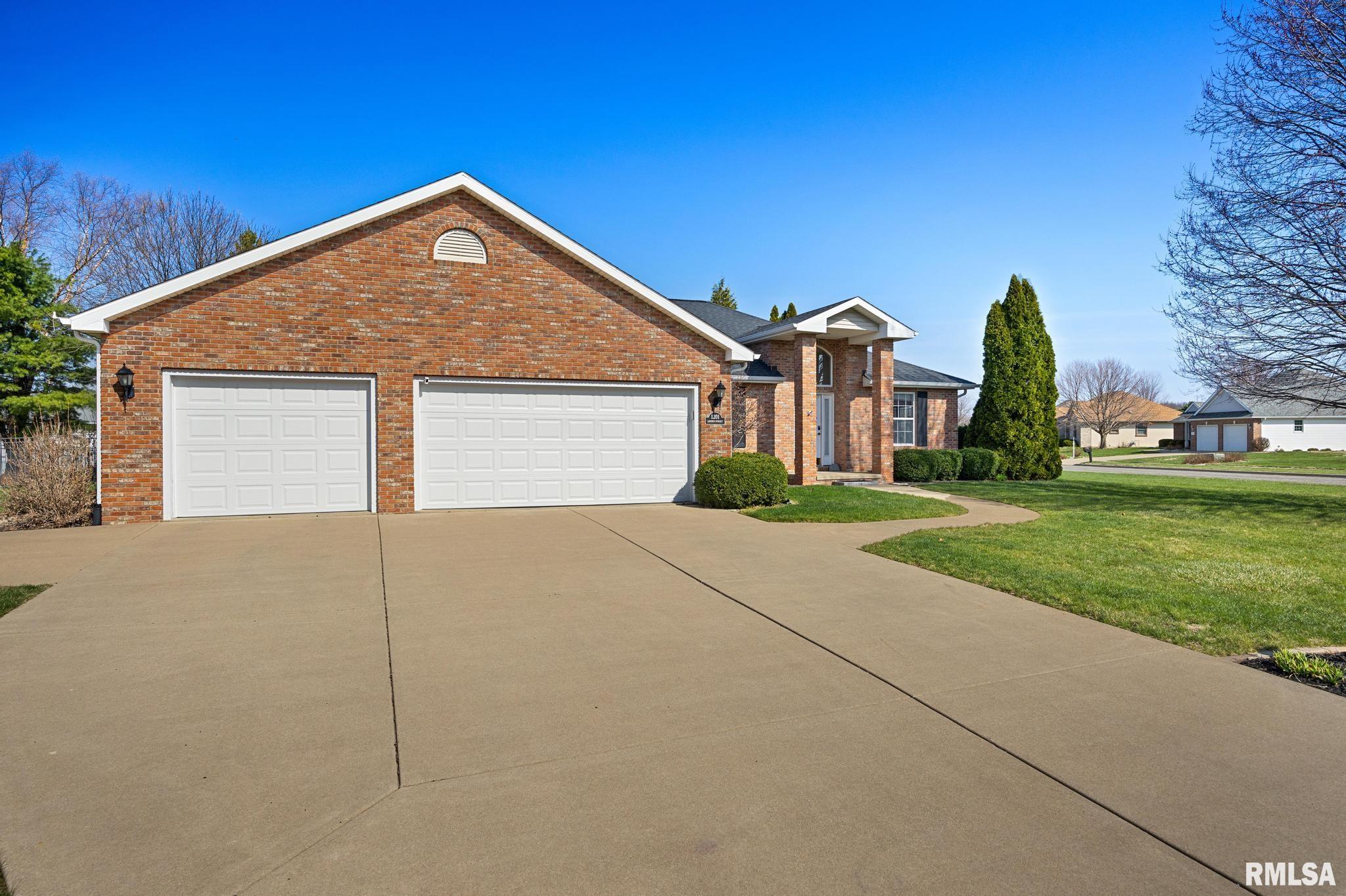1201 Linden Street Morton, IL 61550 - Photo 3 of 55