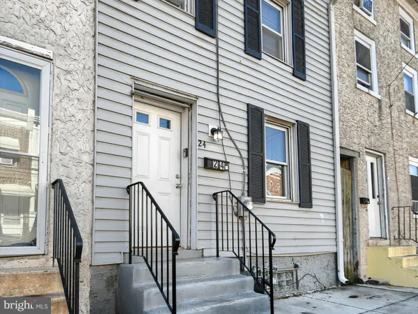 $2,100 | 24 West Front Street, Bridgeport, PA 19405