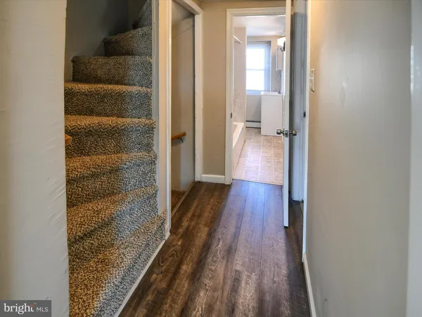 $2,100 | 24 West Front Street, Bridgeport, PA 19405