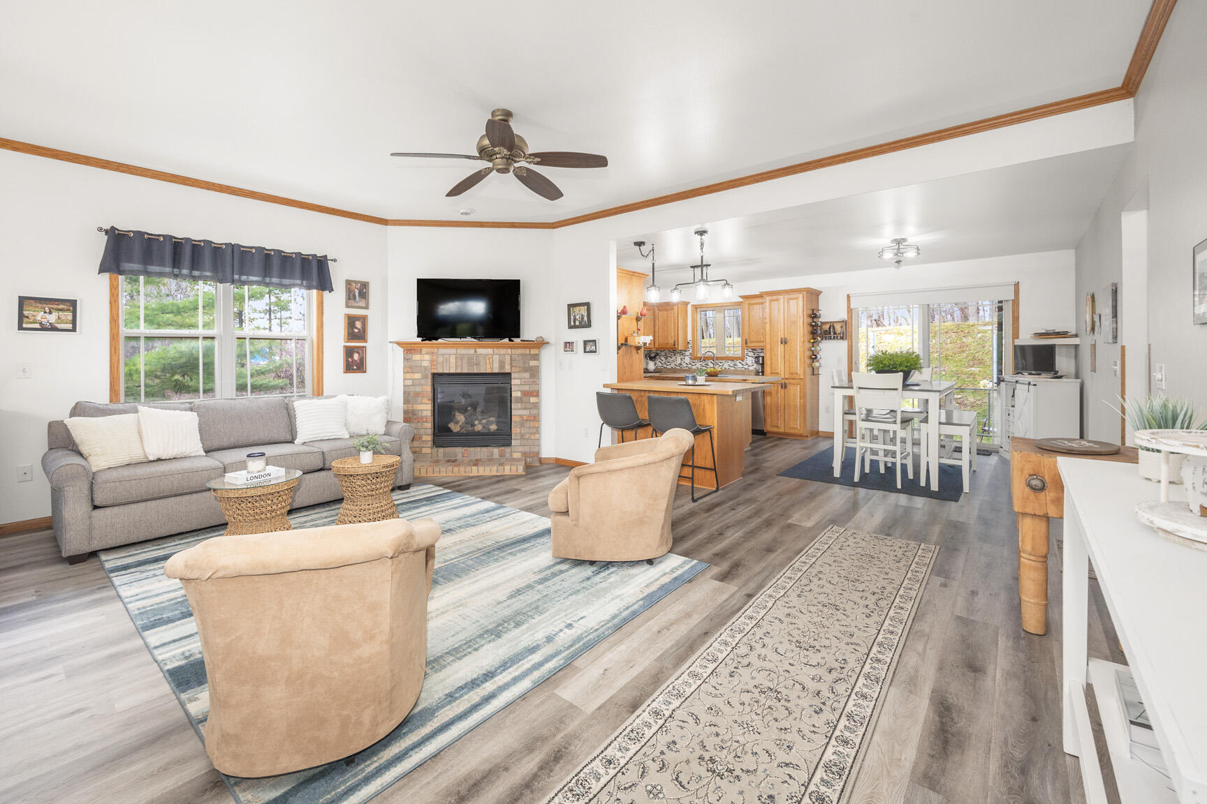 1300 Oak Tree Court Slinger, WI 53086 - Photo 8 of 40 Living Room to Kitchen
