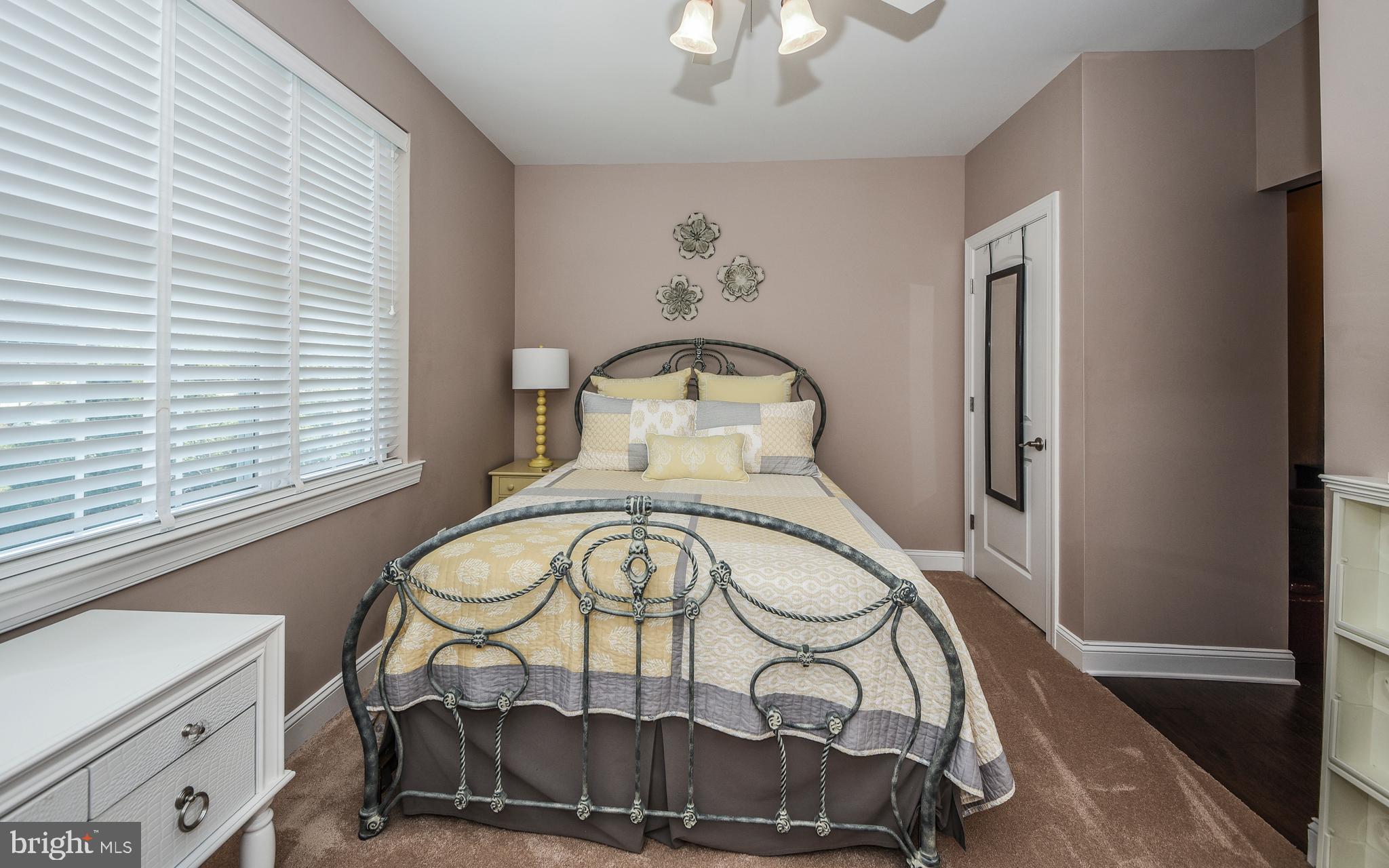 756 Street Road, Unit 40 Southampton, PA 18966 - Photo 21 of 32 Gallery Image 21