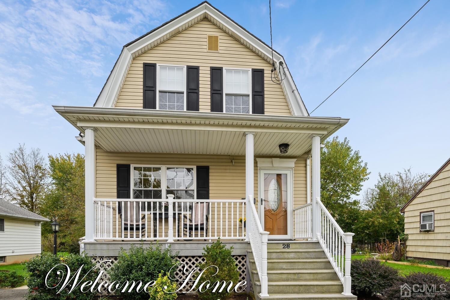 28 Rector Avenue Woodbridge, NJ 07095 - Photo 1 of 32 a front view of a house
