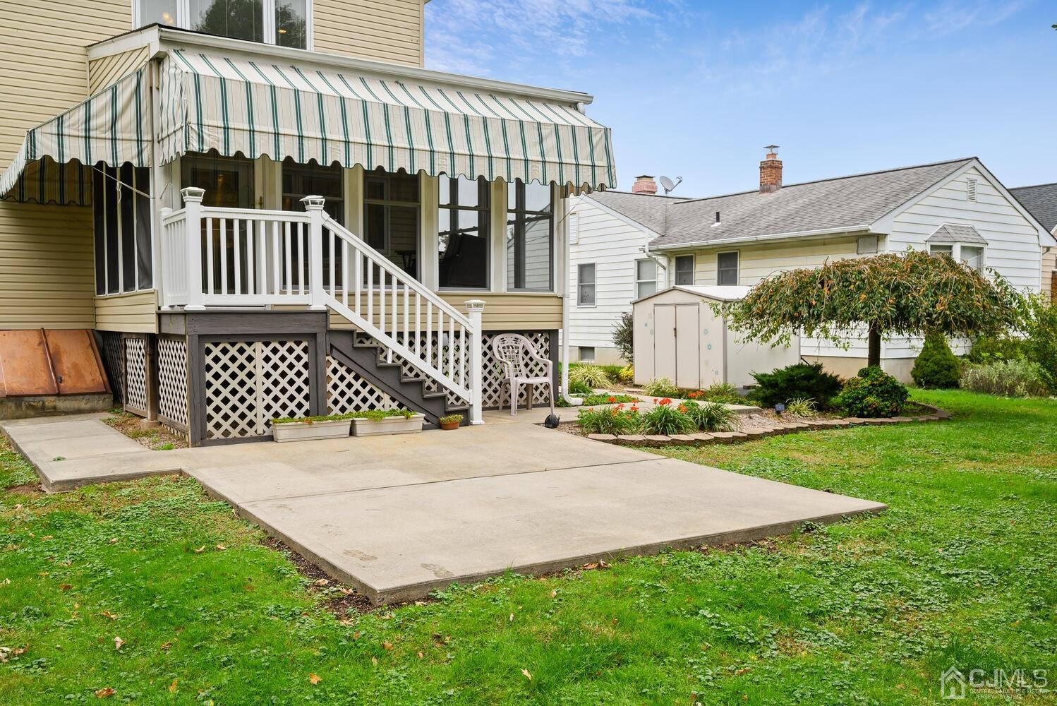 28 Rector Avenue Woodbridge, NJ 07095 - Photo 32 of 32 a front view of a house with garden
