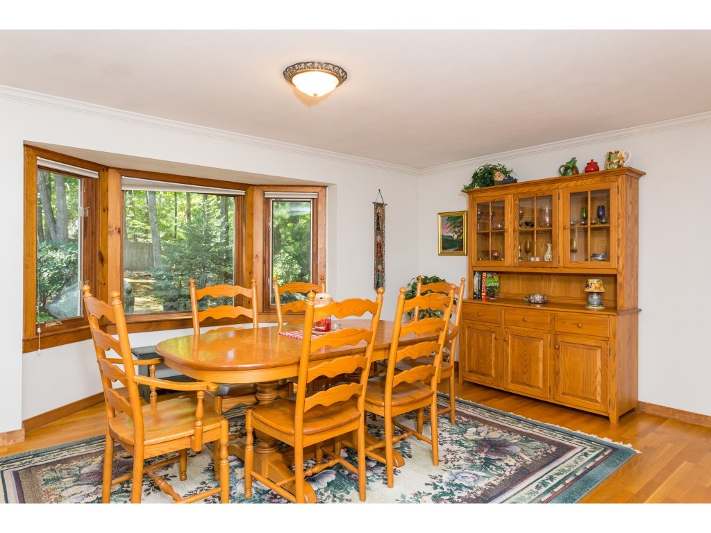 8 Colonial Way Exeter, NH 03833 - Photo 3 of 36 Gallery Image 3