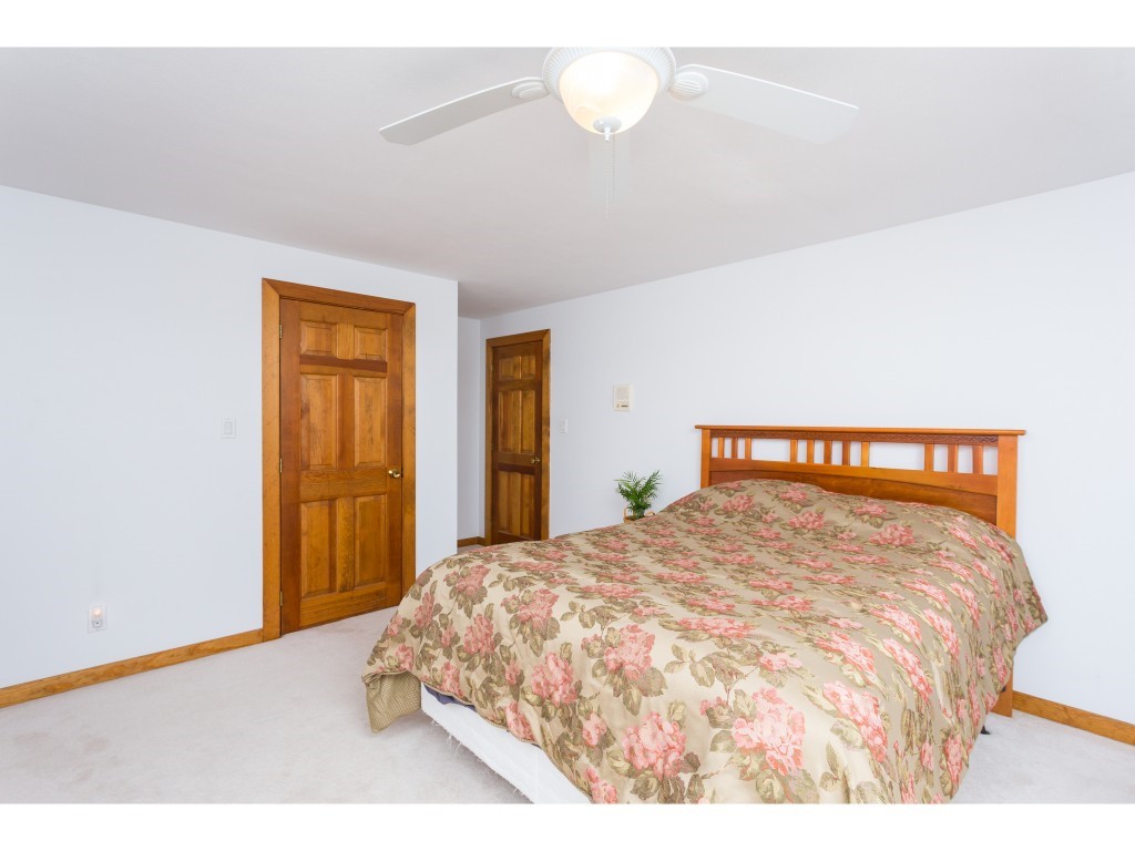 8 Colonial Way Exeter, NH 03833 - Photo 23 of 36 Gallery Image 23