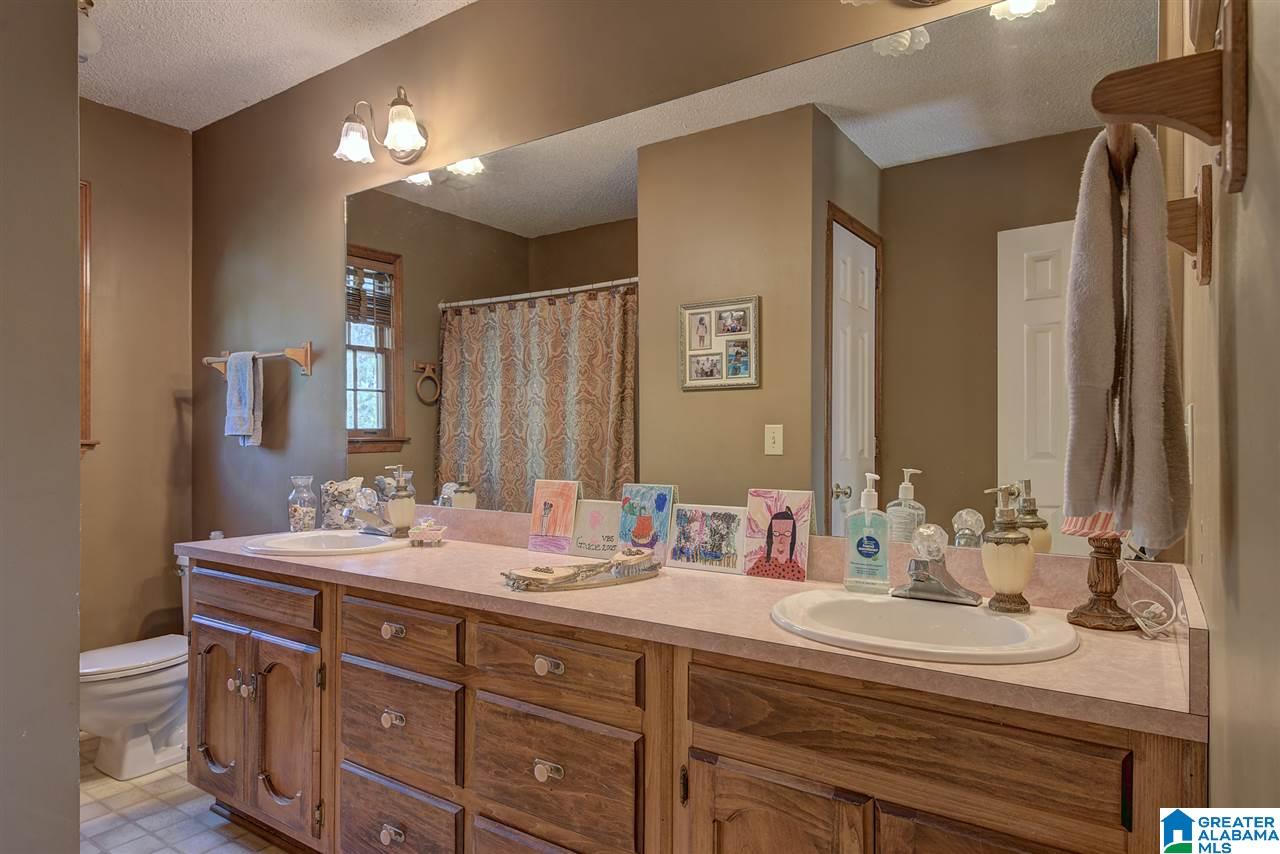106 Green Wing Circle Pelham, AL 35124 - Photo 33 of 46