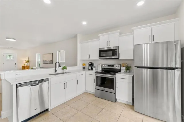 $339,000 | 1112 Seminole Sky Drive, Ruskin, FL 33570