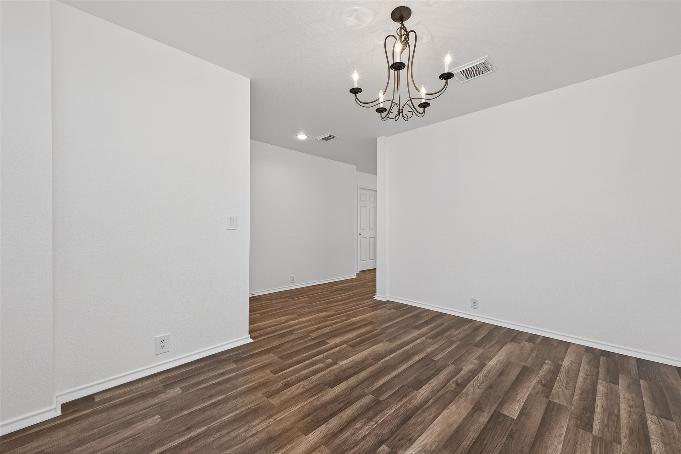 2219 Mountain Ranch Drive Houston, TX 77049 - Photo 11 of 47