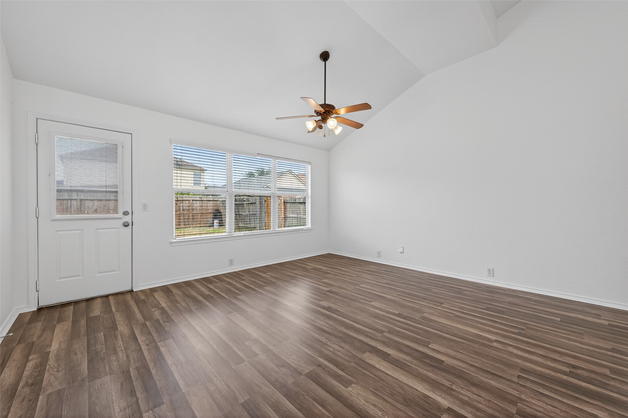 2219 Mountain Ranch Drive Houston, TX 77049 - Photo 19 of 47