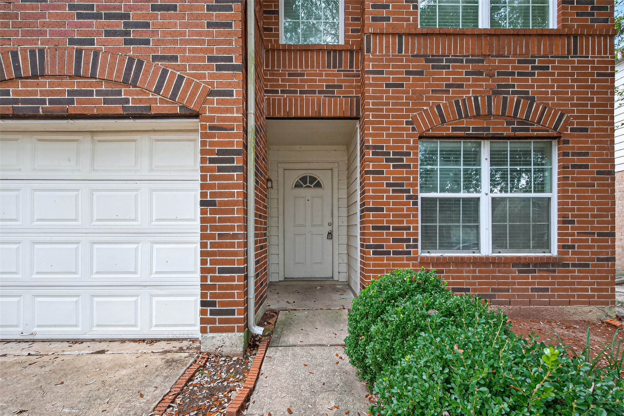 2219 Mountain Ranch Drive Houston, TX 77049 - Photo 6 of 47