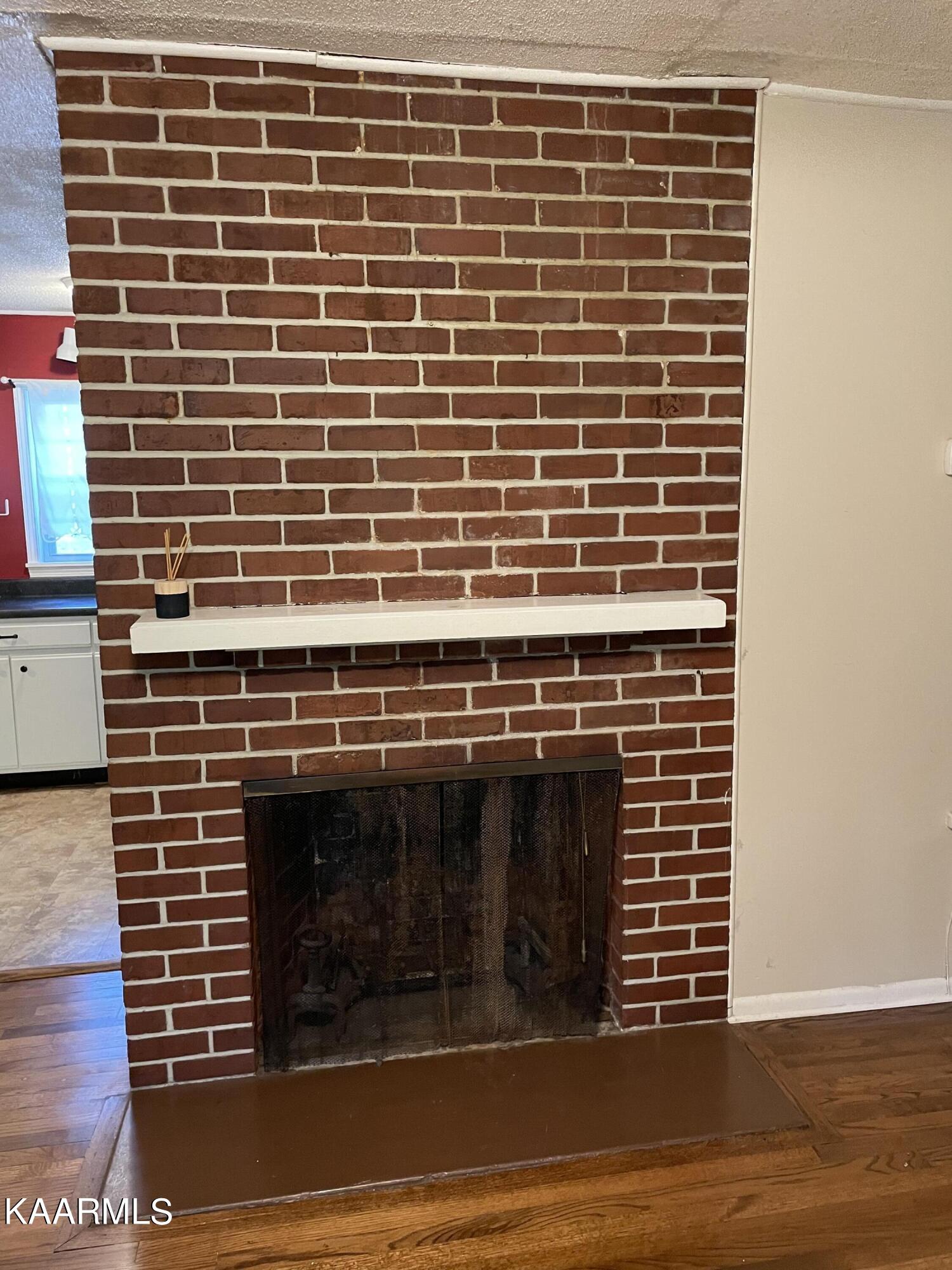 169 California Avenue Oak Ridge, TN 37830 - Photo 19 of 43 E2F29E04-6DBA-4A4D-95B2-DE315DDAB825