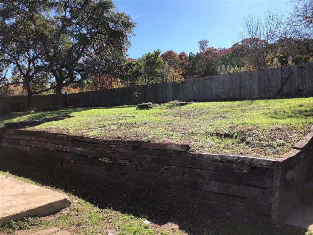 7107 South Brook Drive Austin, TX 78736 - Photo 2 of 13
