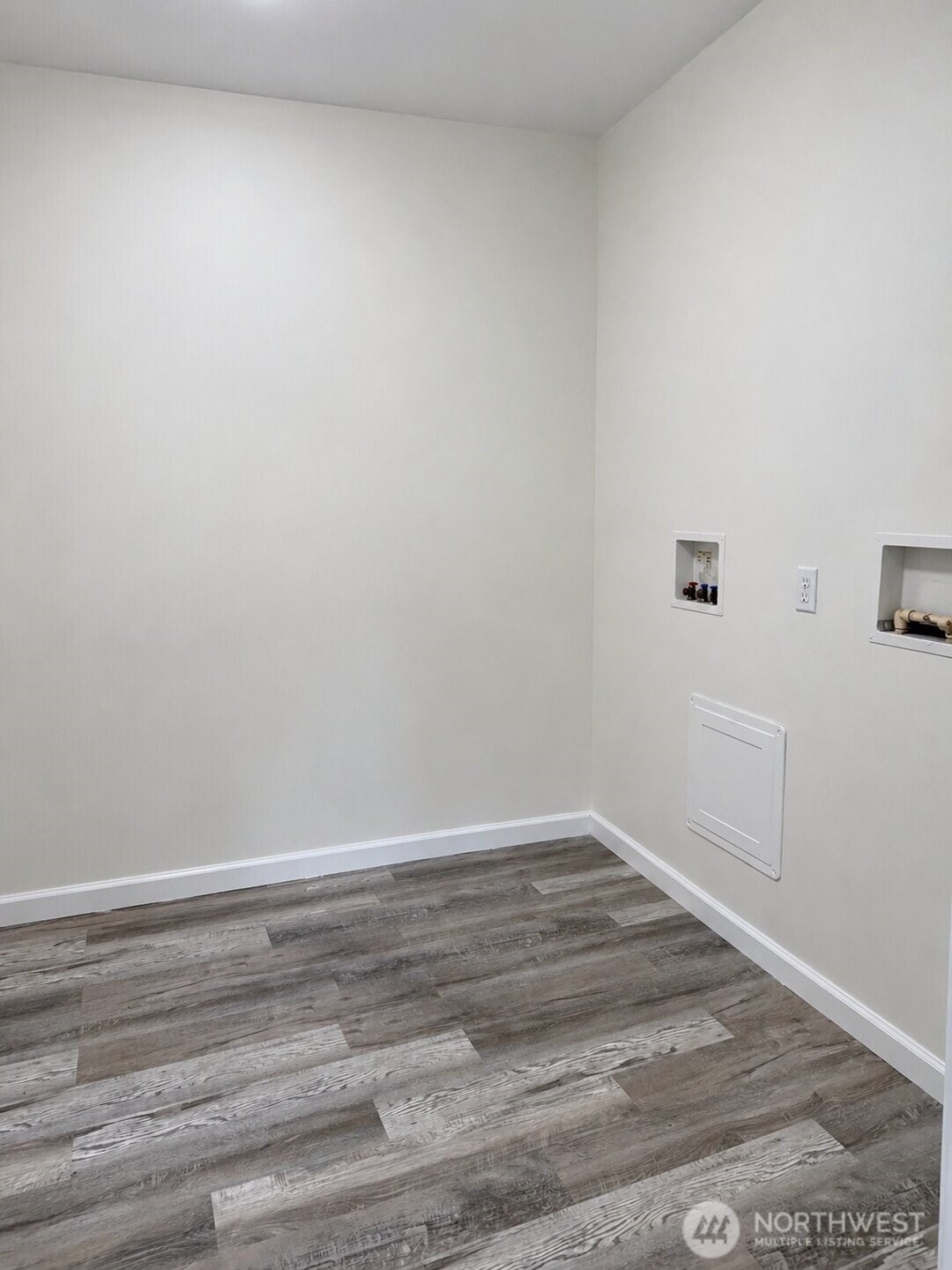 121 West Carmen Road North Shelton, WA 98584 - Photo 11 of 30