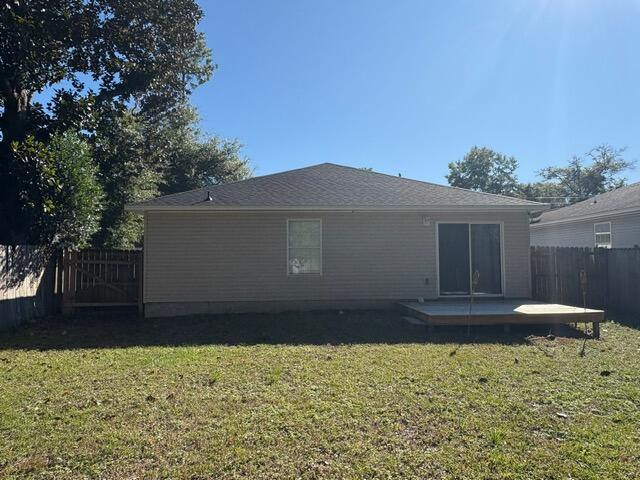 3157 Forrest Avenue Crestview, FL 32539 - Photo 22 of 22 a backyard of a house