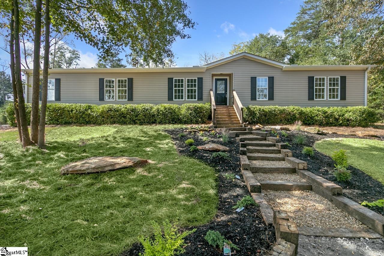145 Waspnest Road Lyman, SC 29365 - Photo 1 of 36 Gallery Image 1