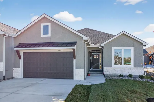 $633,845 | 11560 North Olathe View Road, Olathe, KS 66061