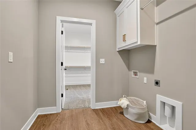 $633,845 | 11560 North Olathe View Road, Olathe, KS 66061