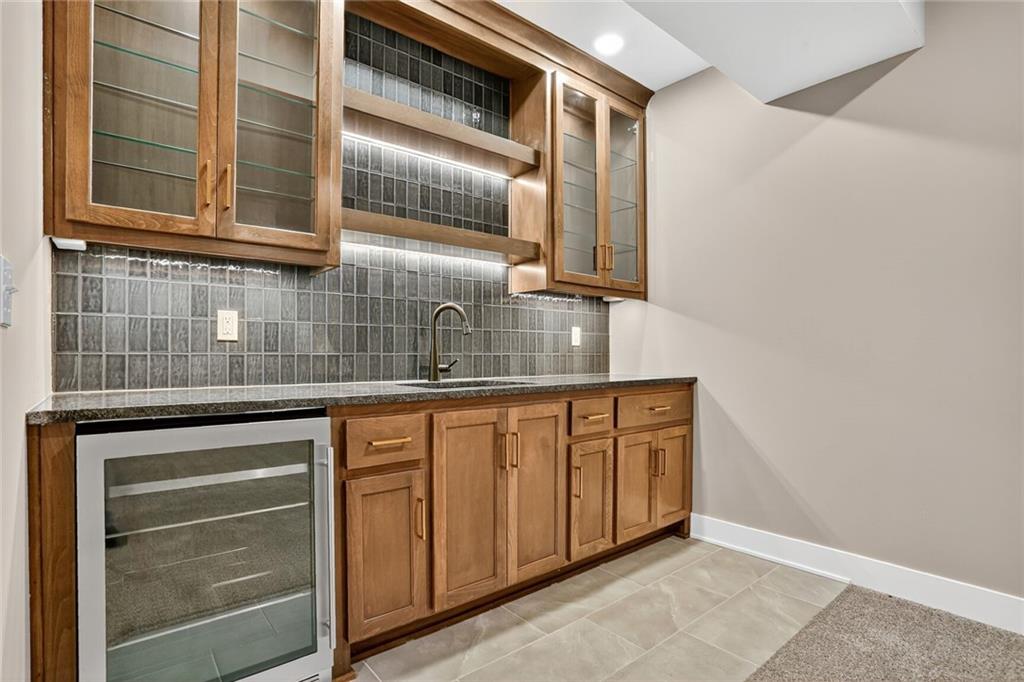 11560 North Olathe View Road Olathe, KS 66061 - Photo 21 of 26