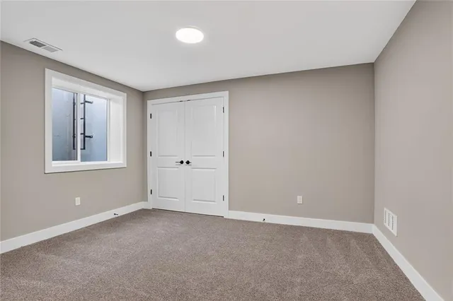 $633,845 | 11560 North Olathe View Road, Olathe, KS 66061