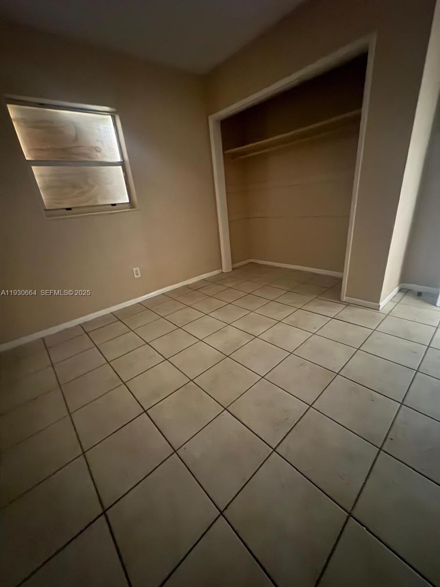 781 Northwest 22nd Road Fort Lauderdale, FL 33311 - Photo 11 of 12