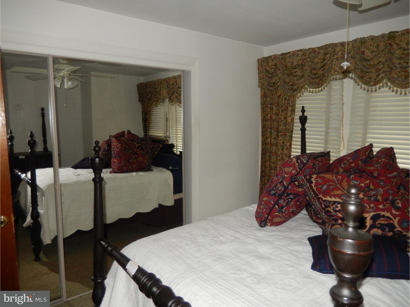 5962 Colgate Street Philadelphia, PA 19120 - Photo 8 of 13 Bedroom - Main