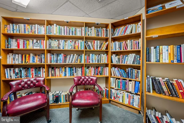 $399,500 | 3704 North Charles Street, Unit 406, Baltimore, MD 21218