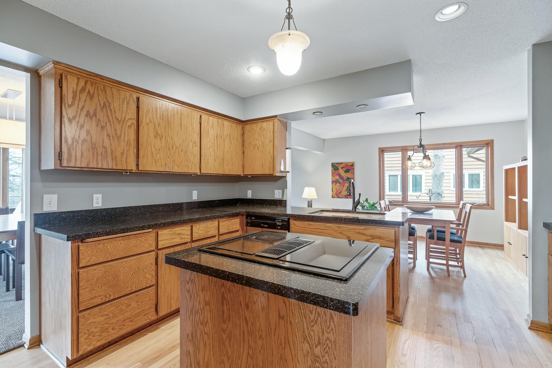 8000 Telegraph Road Bloomington, MN 55438 - Photo 20 of 59 Gallery Image 20