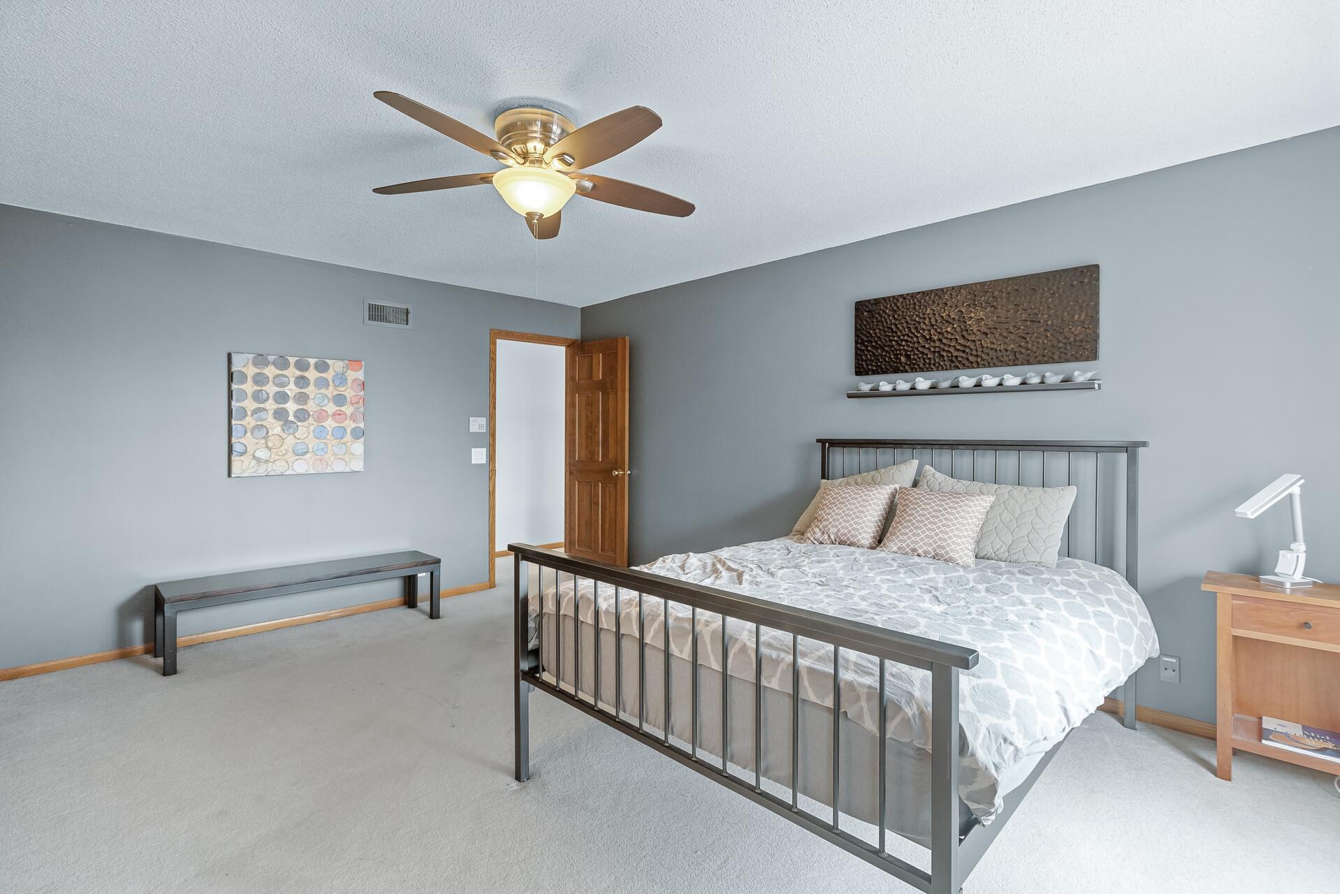 8000 Telegraph Road Bloomington, MN 55438 - Photo 26 of 59 Gallery Image 26