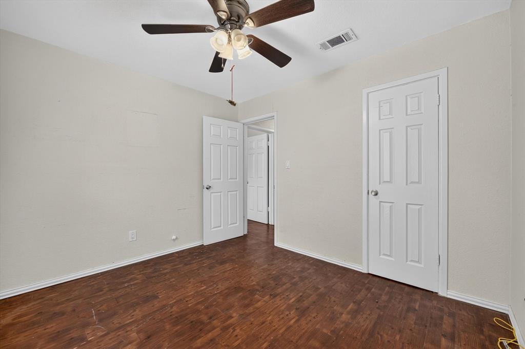 3545 Regal Road Fort Worth, TX 76111 - Photo 13 of 23 Gallery Image 13