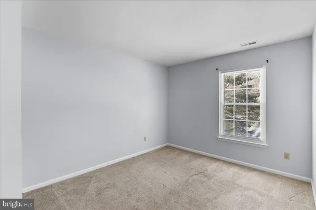 $279,000 | 222 Steeplechase Court, Woodbury, NJ 08096