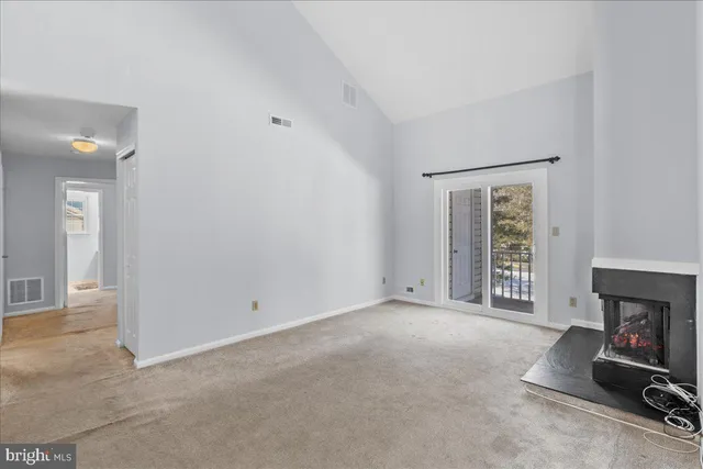 $279,000 | 222 Steeplechase Court, Woodbury, NJ 08096