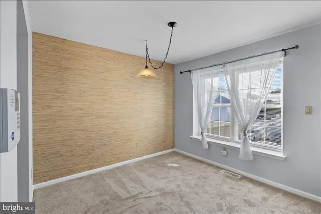 $279,000 | 222 Steeplechase Court, Woodbury, NJ 08096