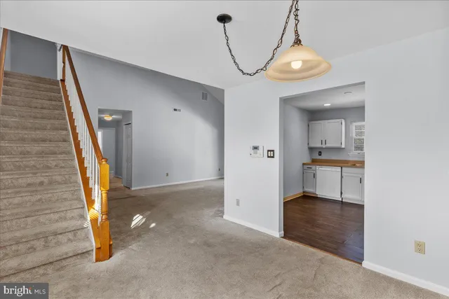 $279,000 | 222 Steeplechase Court, Woodbury, NJ 08096