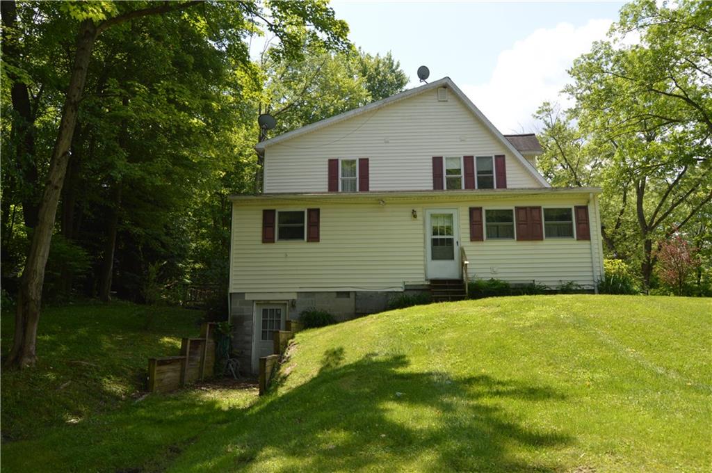 3244 Maple Lane Jamestown, PA 16134 - Photo 23 of 27 a view of a yard in front of house