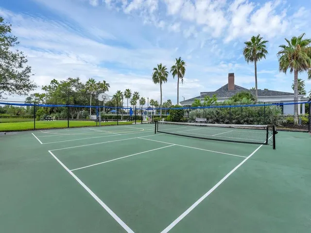 a view of a tennis court