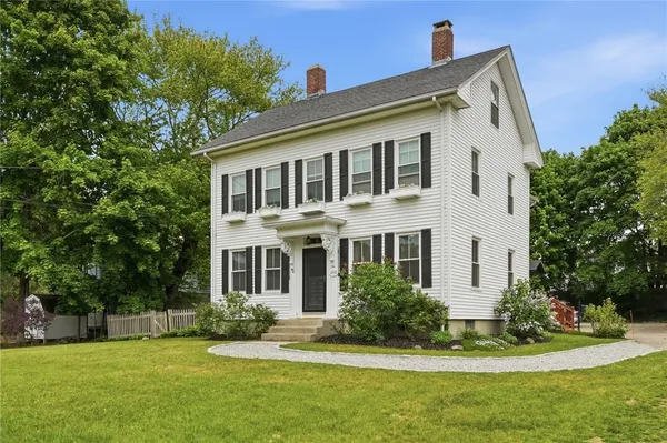 $919,000 | 243 Maple Avenue, Barrington, RI 02806