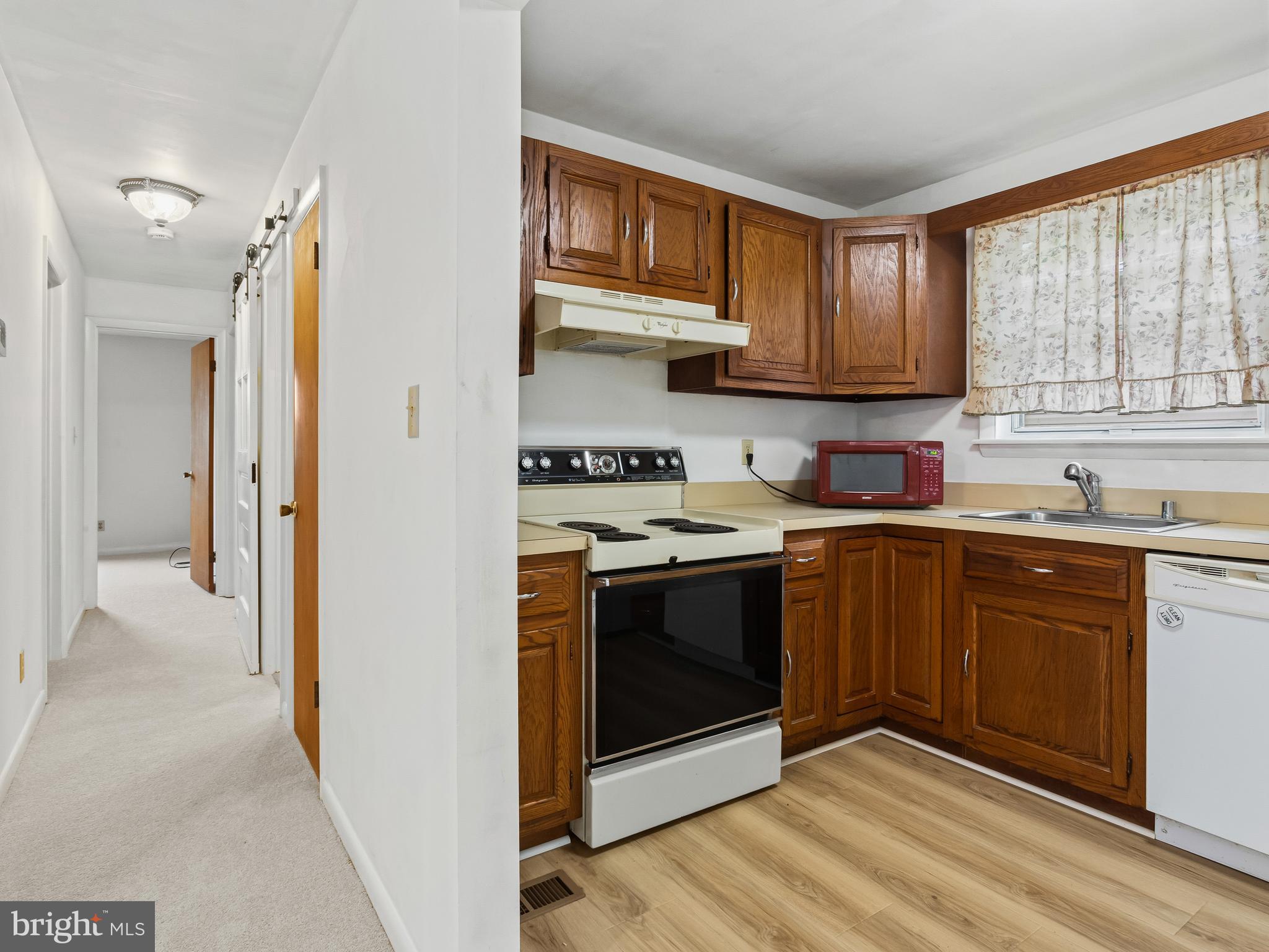 320 Cedar Grove Road Edgewater, MD 21037 - Photo 6 of 26
