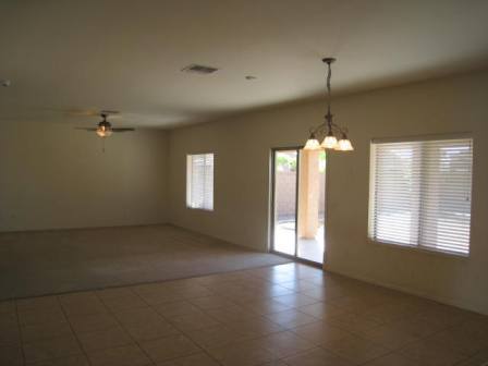 43017 West Magnolia Road Maricopa, AZ 85138 - Photo 3 of 23 Family / Dining Room