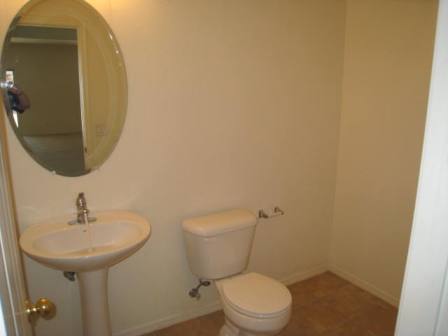 43017 West Magnolia Road Maricopa, AZ 85138 - Photo 6 of 23 Bathroom 1