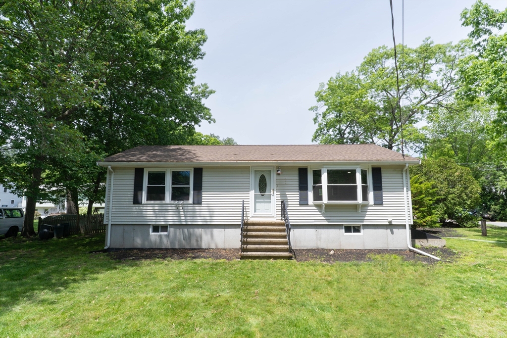 70 McDonald Road Wilmington, MA 01887 - Photo 3 of 27