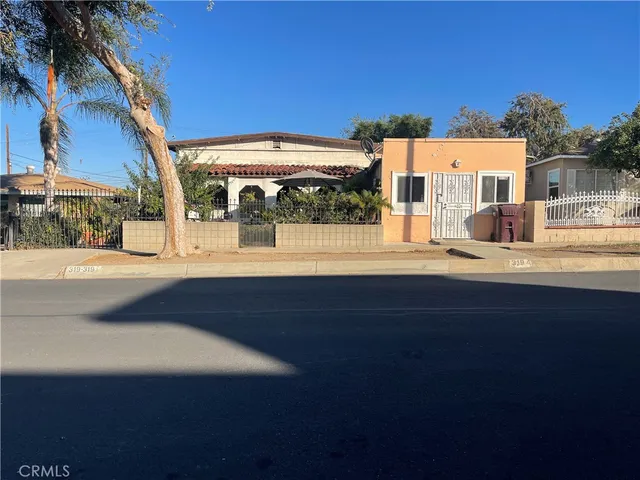 a view of building with an outdoor space